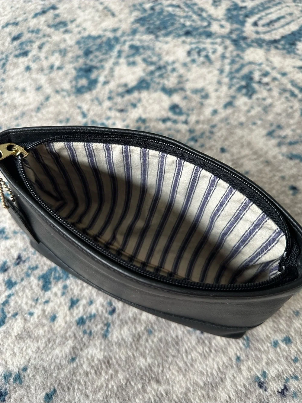 Vintage 90's Coach Black Glove Tanned Leather Cosmetic Case Large 7172